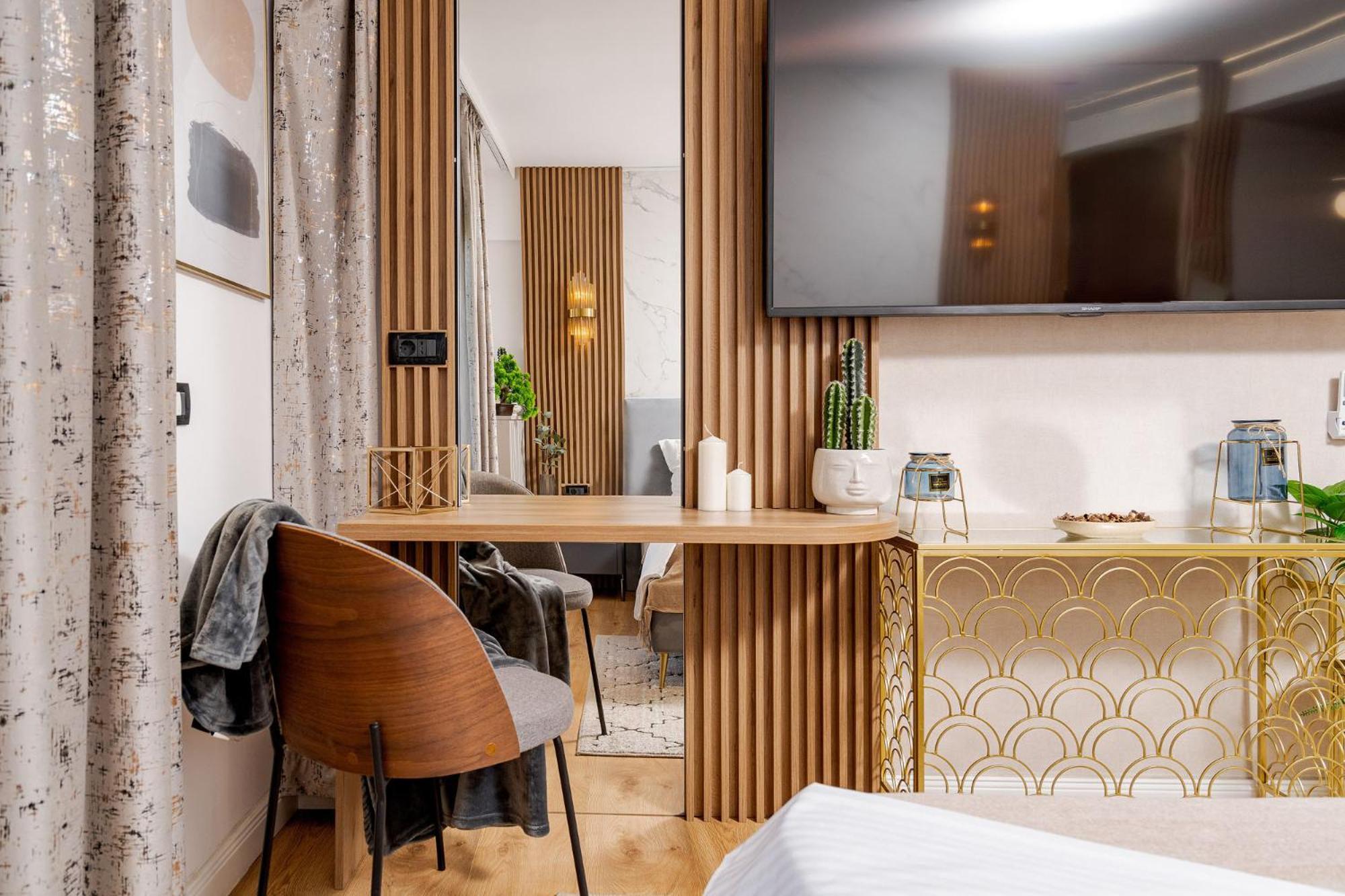 Romana Vibe Elegance In The Heart Of The City Bukares Bagian luar foto