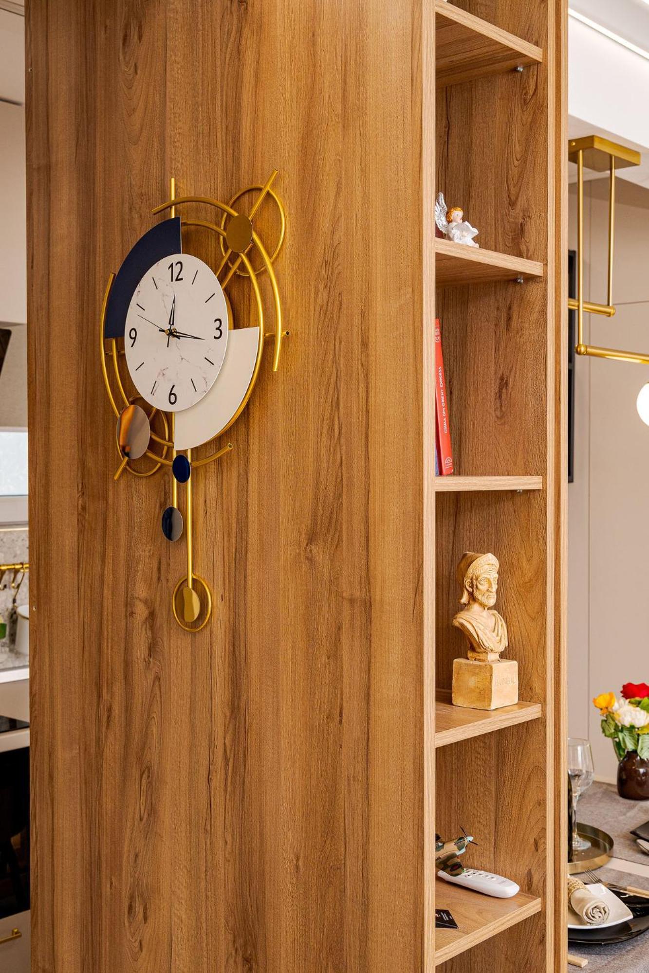 Romana Vibe Elegance In The Heart Of The City Bukares Bagian luar foto